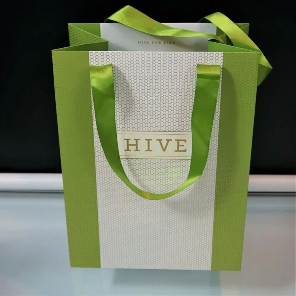 Hive Boutique Store West Palm Beach Florida Totes 4 Paper Gift Bags Rope Handle